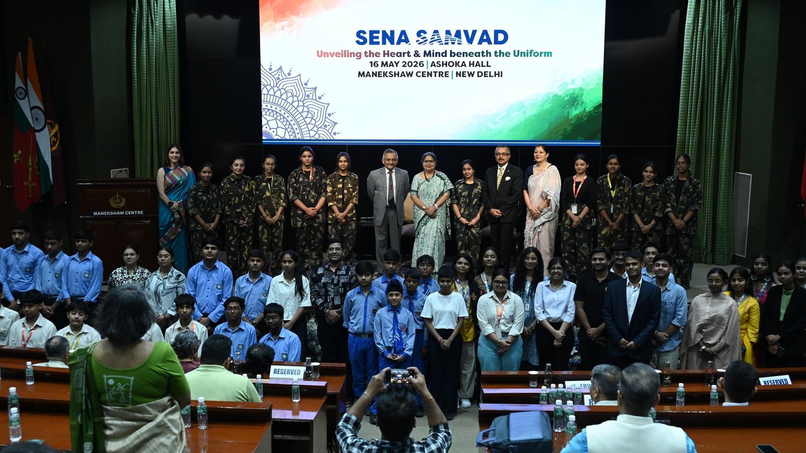 Group photograph with the Chief of Defence Staff and student delegates at Sena Samvad 2026